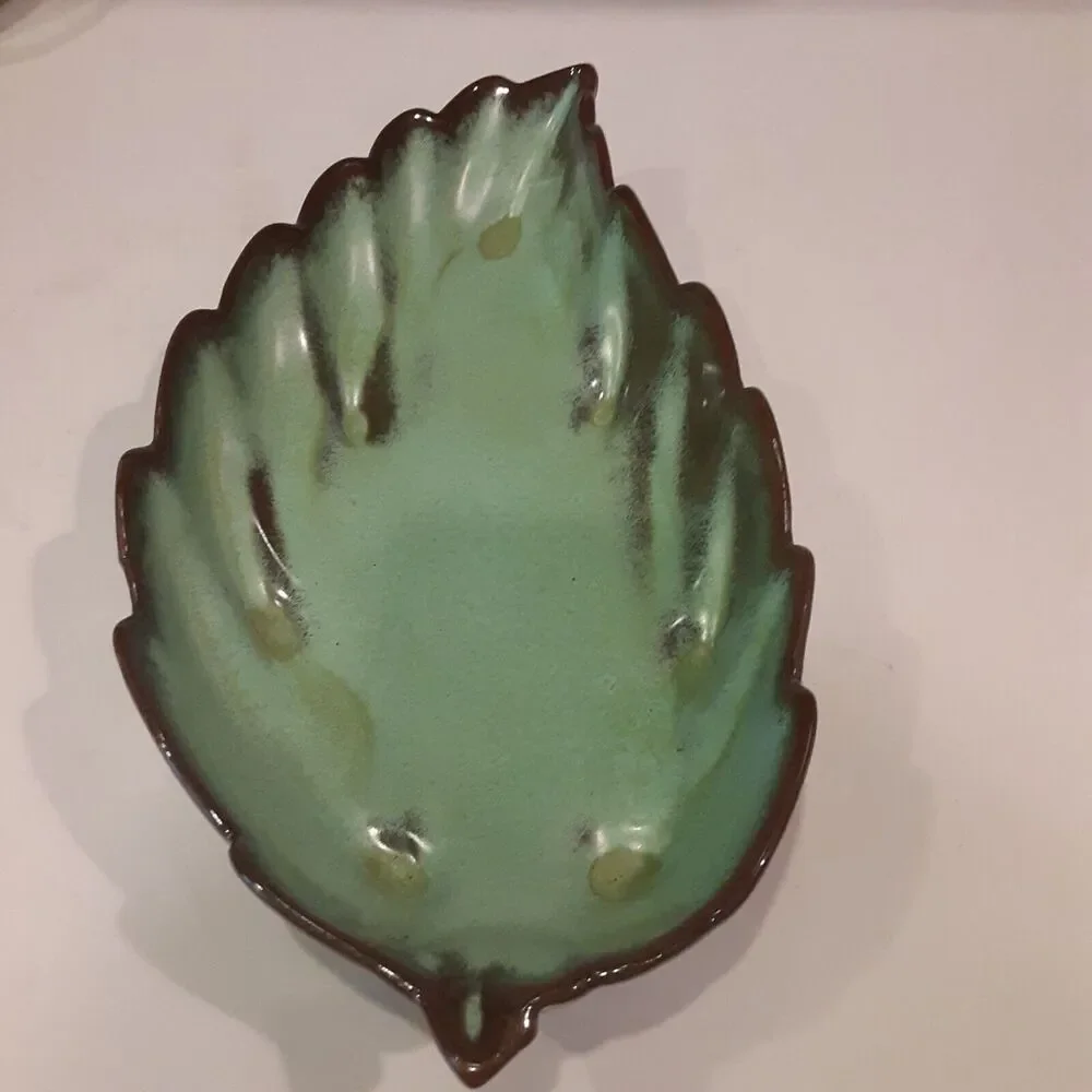 Vintage Frankoma Pottery #226 Decorative Leaf Dish